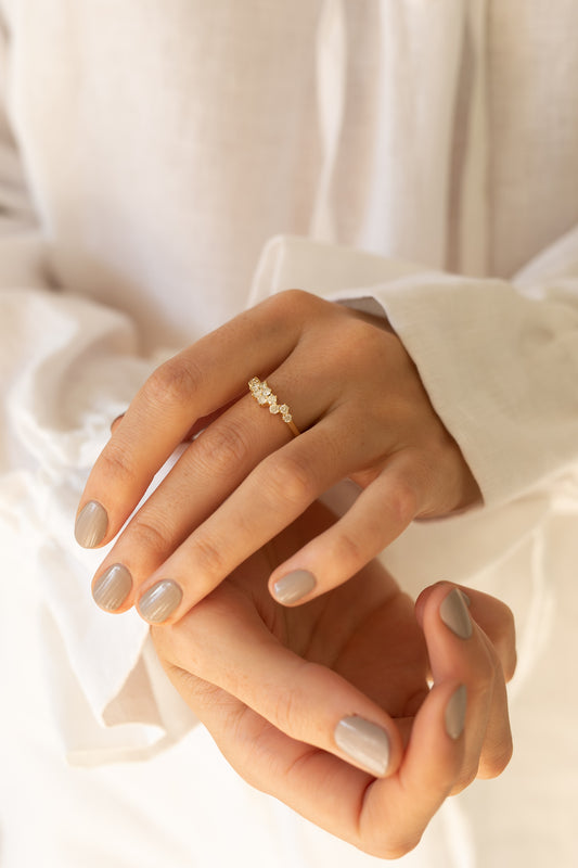 Bold Diamond Cluster Ring