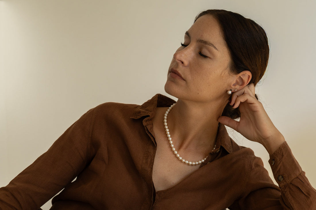 Freshwater vs. Akoya Pearls: What’s The Difference?
