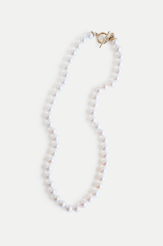 Classic Freshwater Pearl Necklace