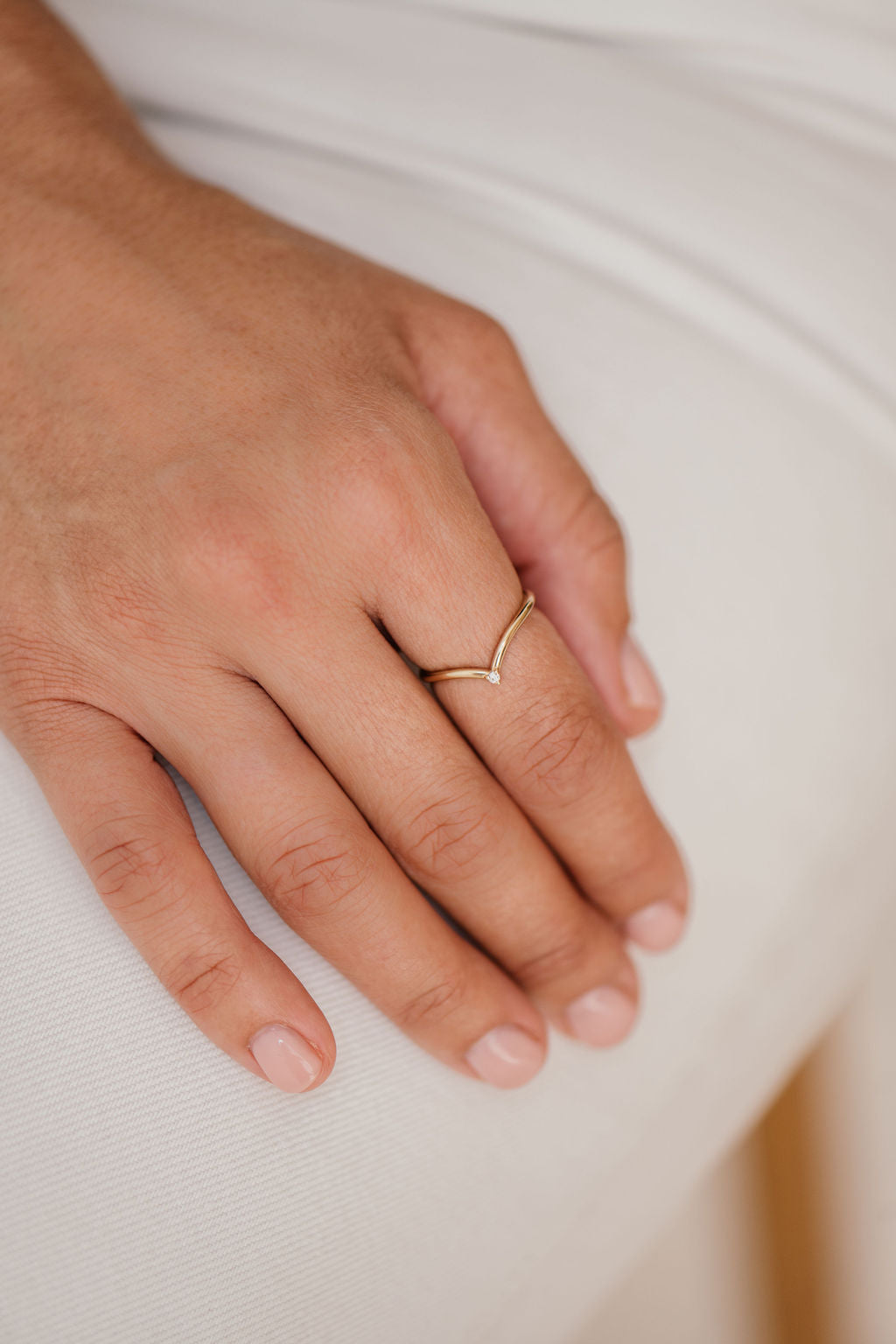 Solo Diamond Wishbone Ring – Kolmio