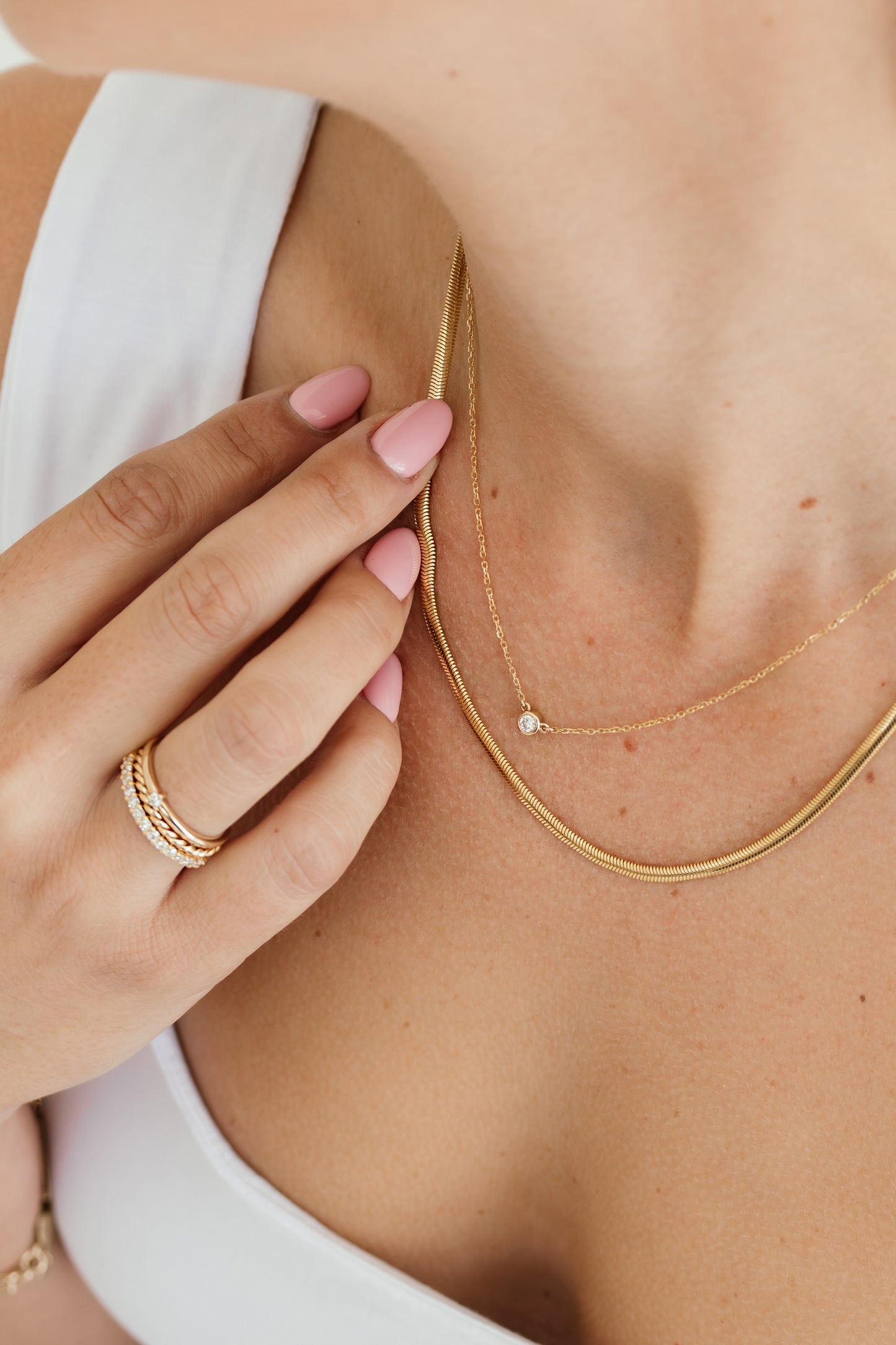 Tube Set Round Diamond Necklace