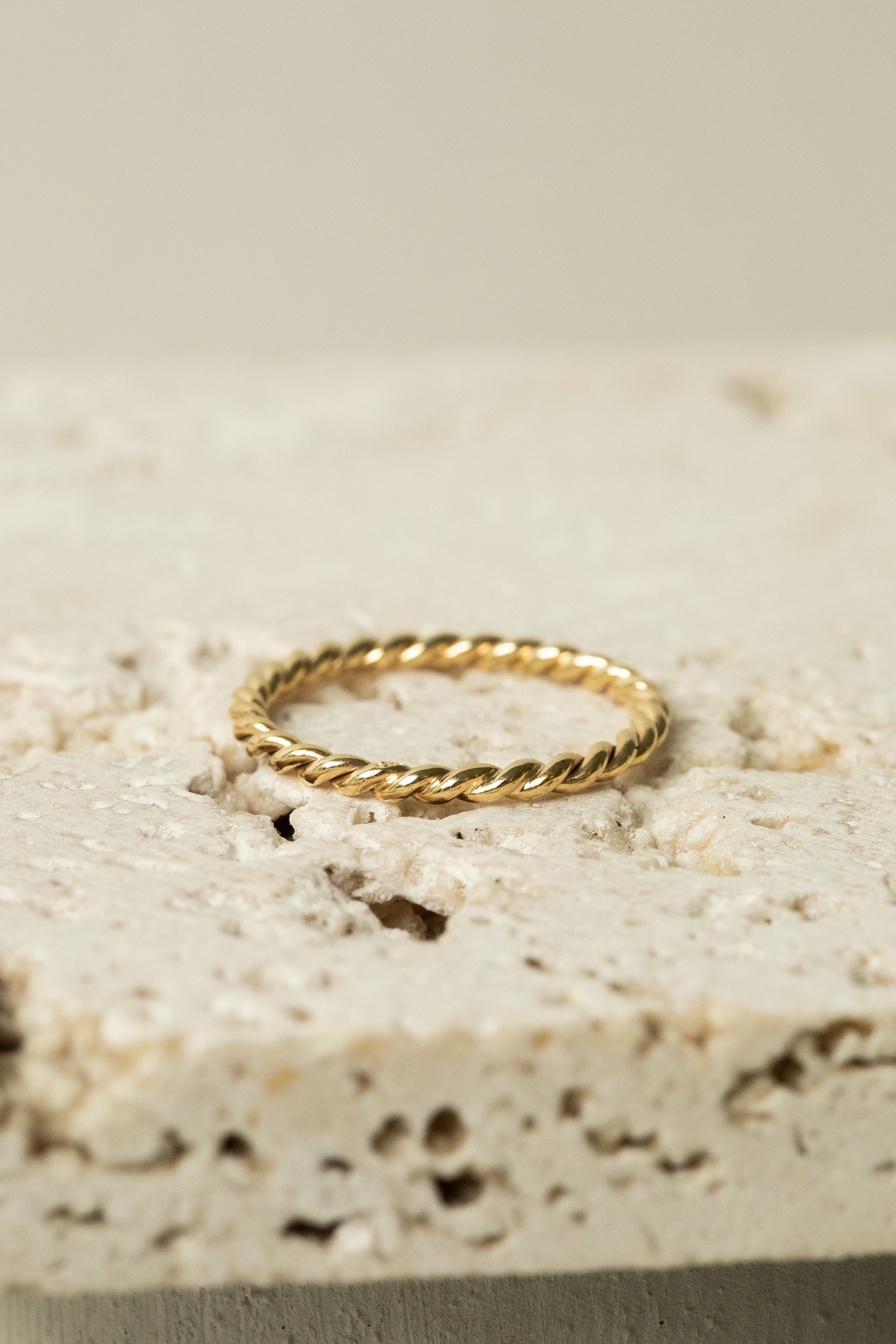 Twist Ring – Kolmio