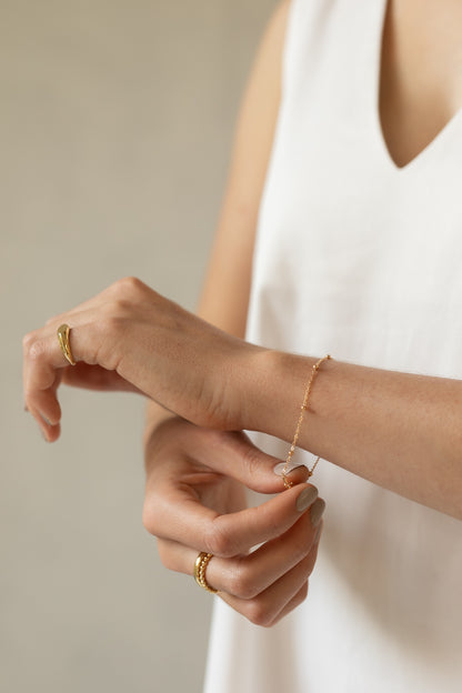 The Beaded Bracelet